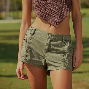 Urban Outfitters Anna Y2K Poplin Green Cargo Shorts